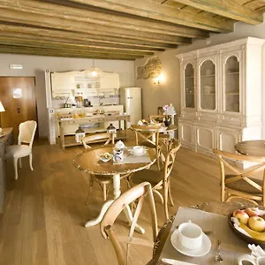 Residenza Cuordiverona Guest house